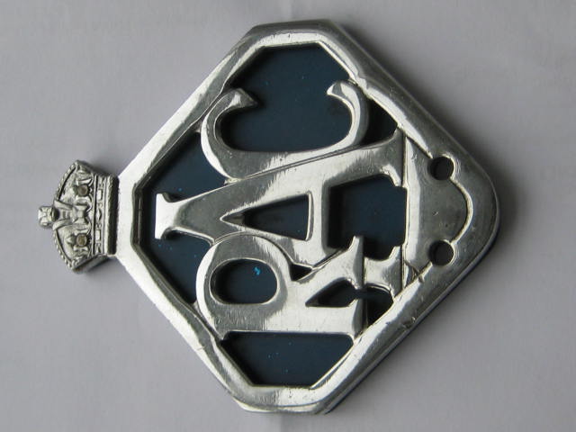 Click the image for more info RAC ASSOCIATE CAR BADGE 1946 - 1954 RAC